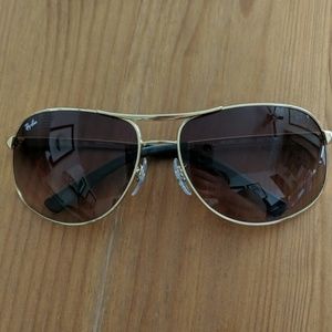 Ray Ban RB 3387 Aviator Glasses